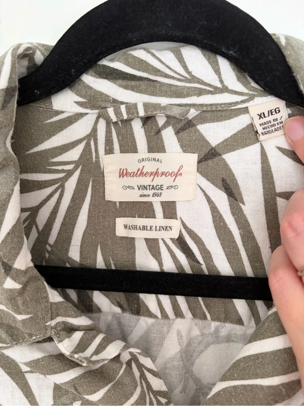 Weatherproof Vintage Linen Leaf Button-Down Shirt